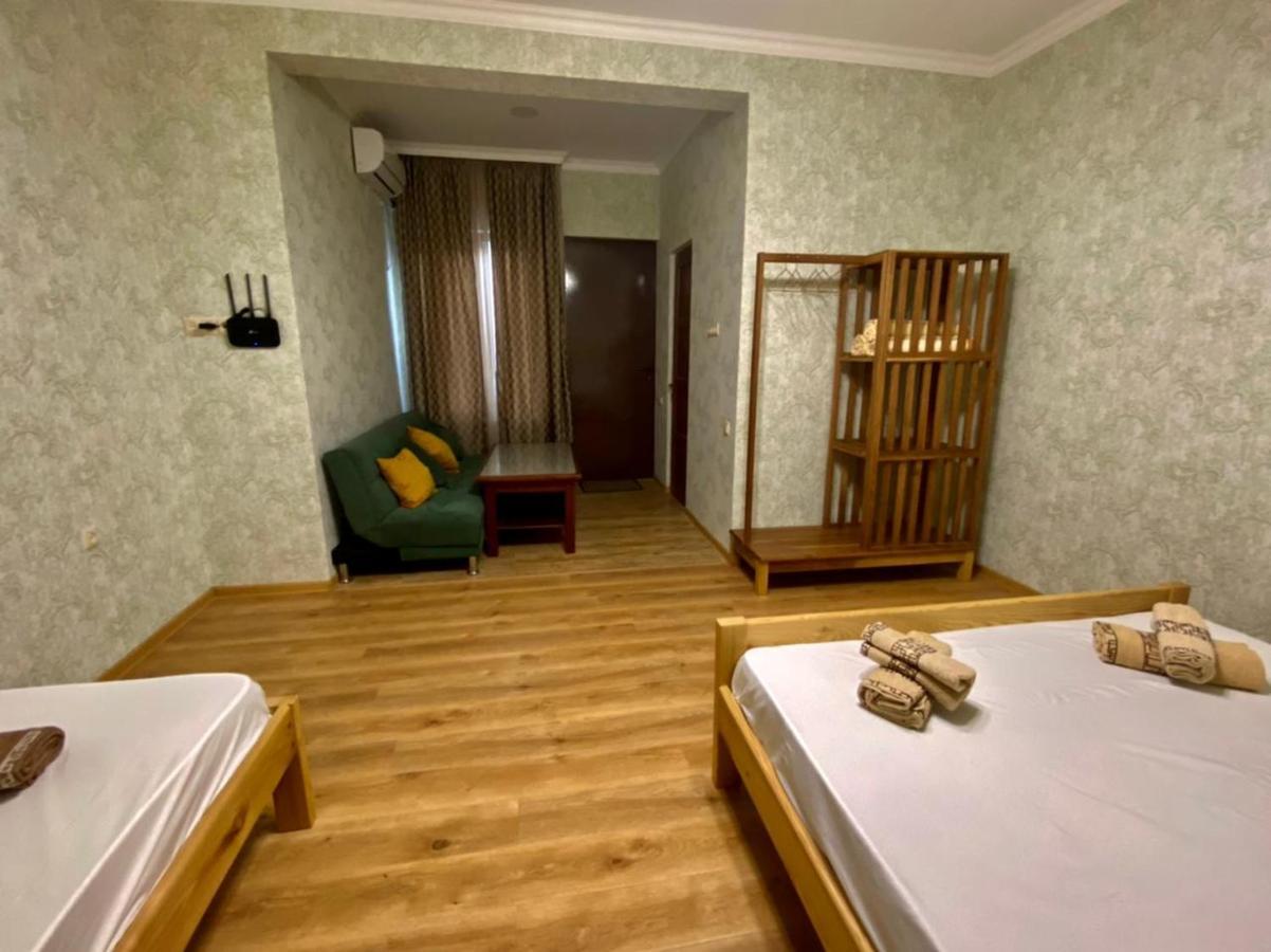 Guest House - Avlabari Tbilisi Exterior photo