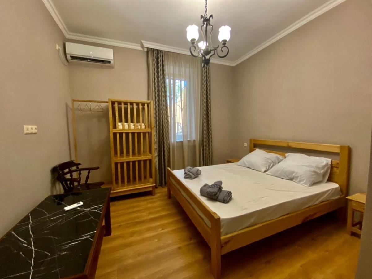 Guest House - Avlabari Tbilisi Exterior photo