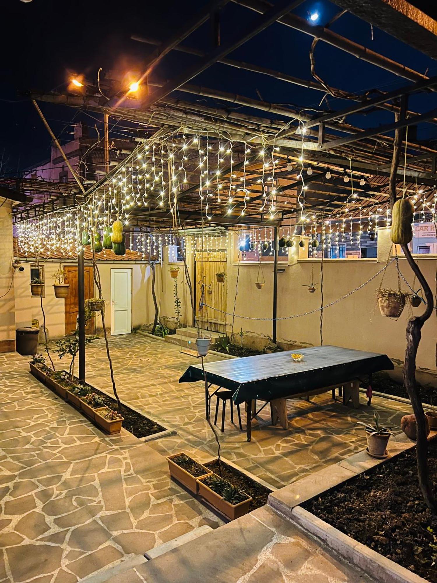 Guest House - Avlabari Tbilisi Exterior photo